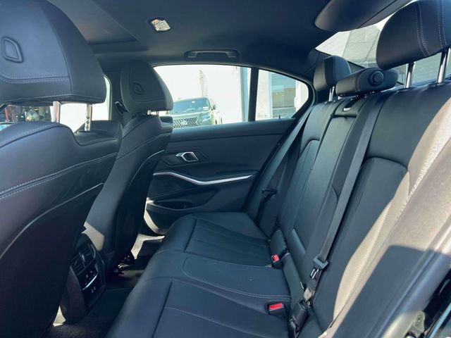 Used 2025 BMW 330i xDrive Sedan AWD/4WD image 18