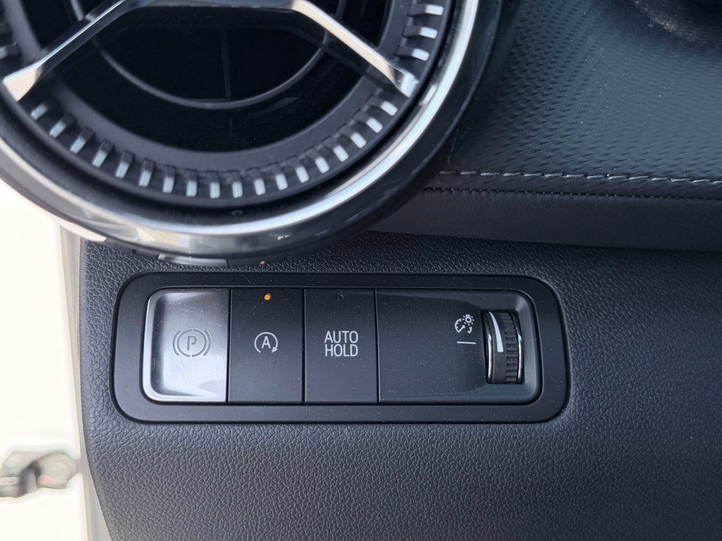 Used 2026 Chevrolet Equinox LT w/ Convenience Package II FWD image 12