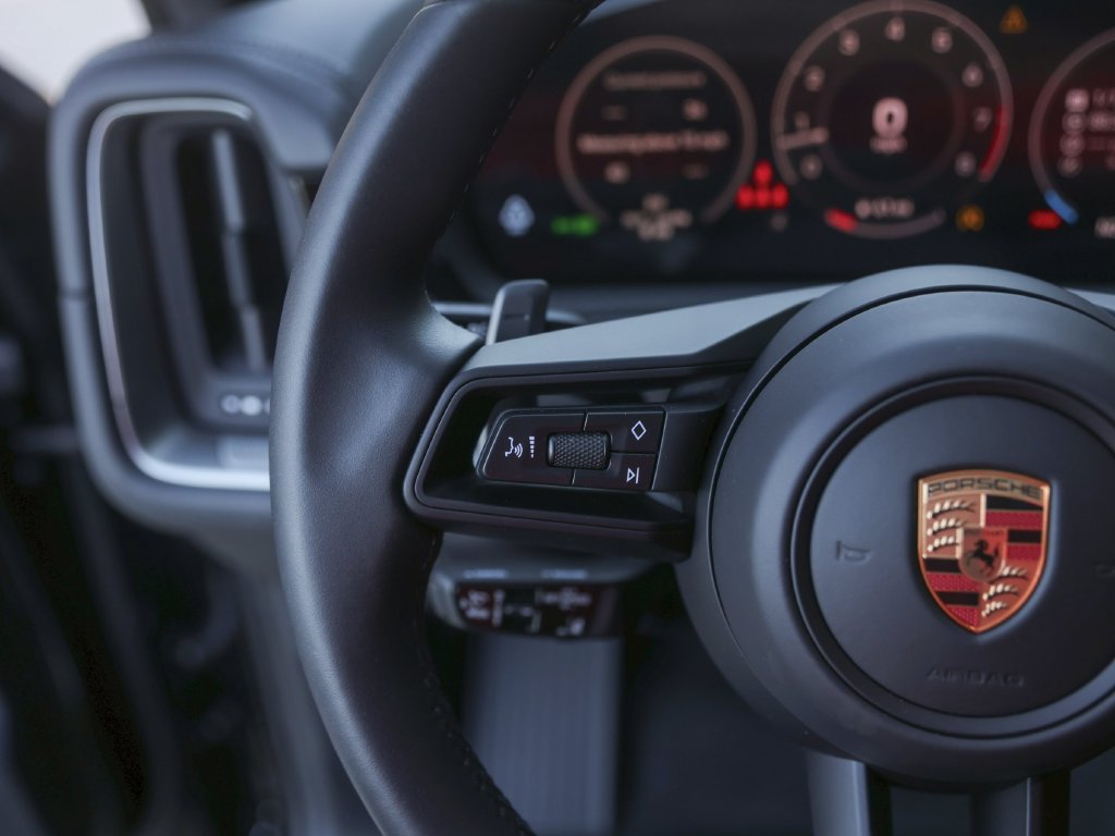 New 2026 Porsche Cayenne S AWD/4WD image 22