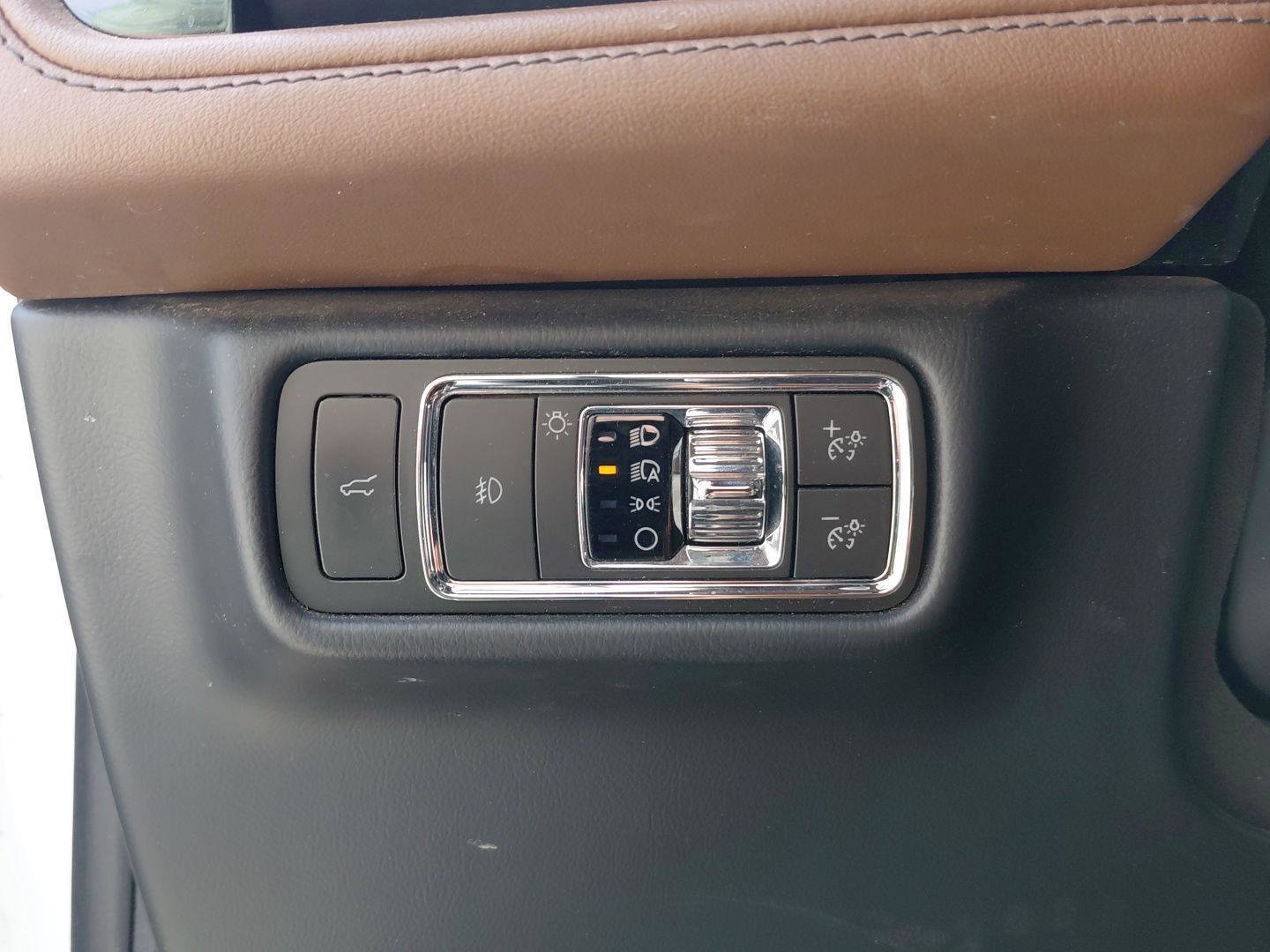 Used 2022 Lincoln Aviator Reserve w/ Equipment Group 201A AWD/4WD image 26