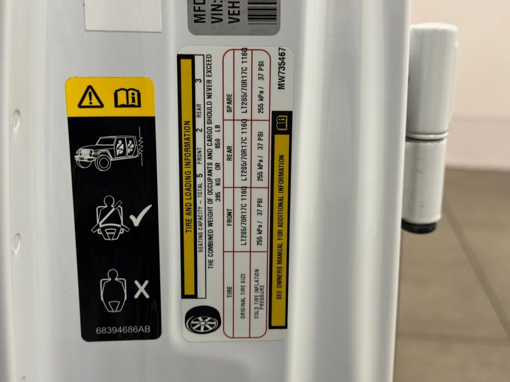 Used 2021 Jeep Wrangler Unlimited Rubicon w/ Trailer Tow Package image 44