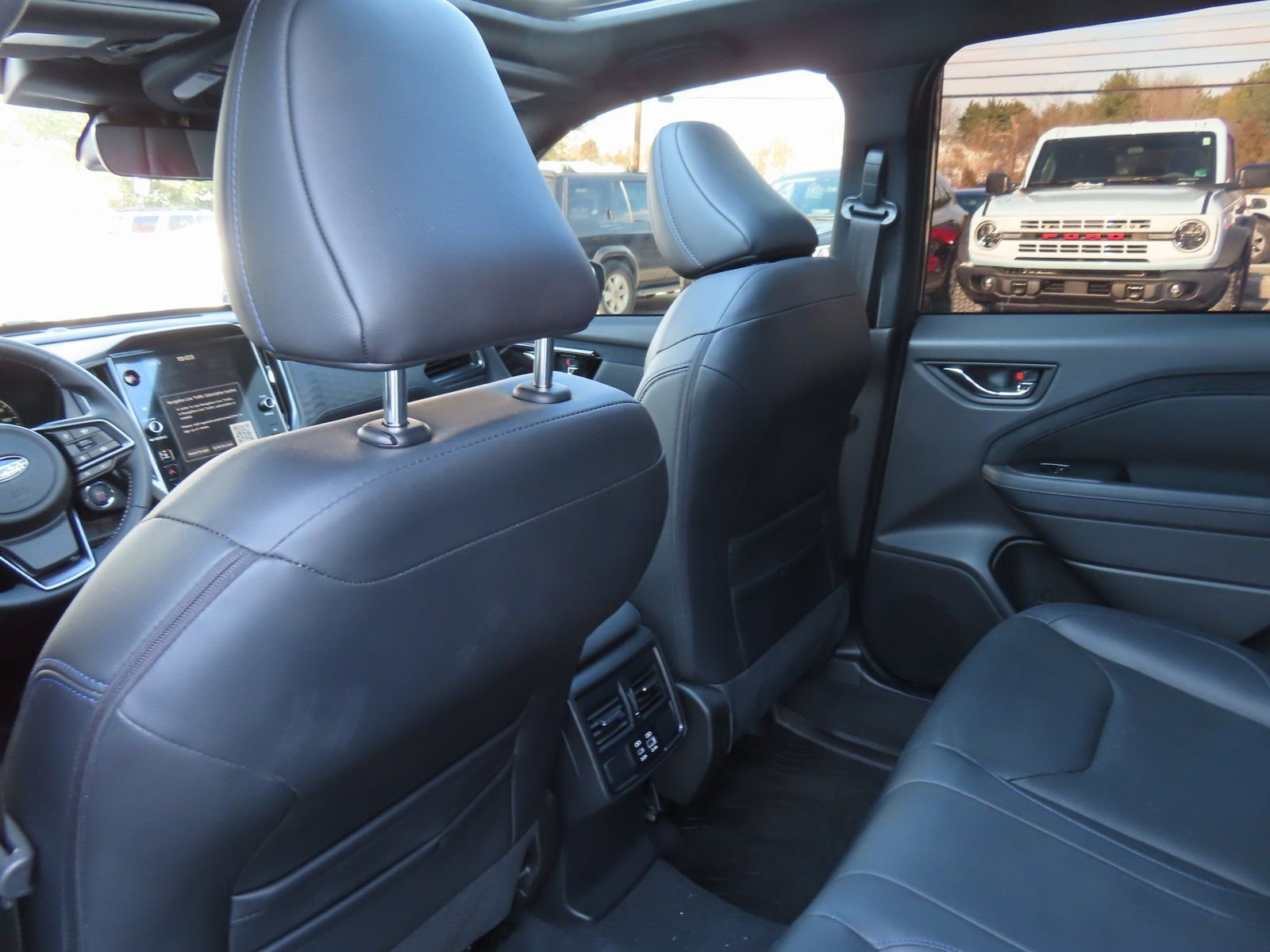 Used 2025 Subaru Forester Limited w/ Popular Package image 30