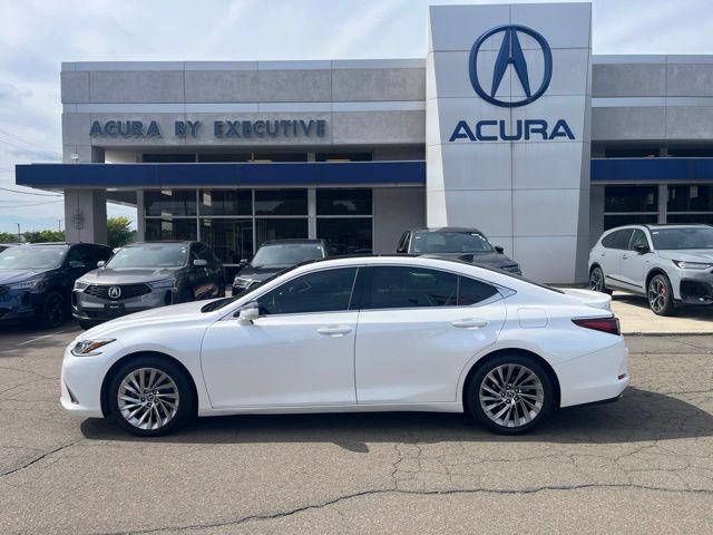 Used 2020 Lexus ES 350 w/ Accessory Package 2 FWD image 1
