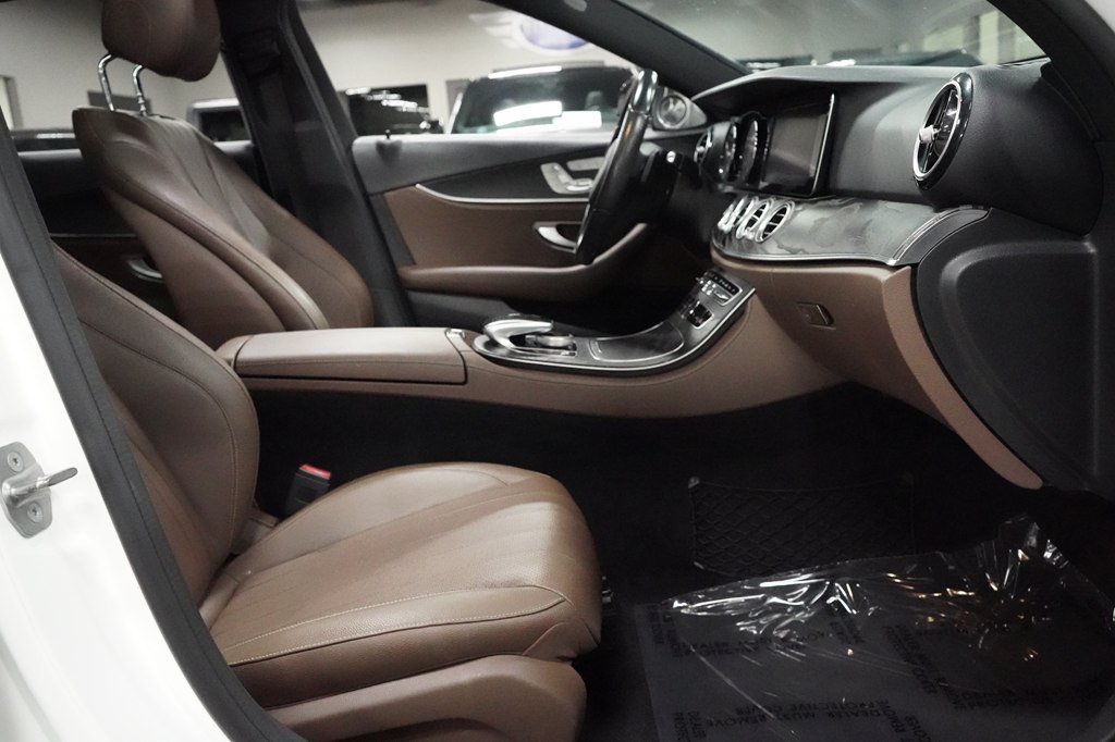 Used 2018 Mercedes-Benz E 300 w/ Premium 2 Package (Q02) image 34
