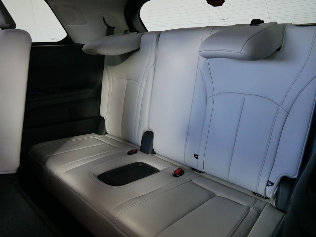 New 2026 INFINITI QX60 Luxe w/ Cargo Package image 16