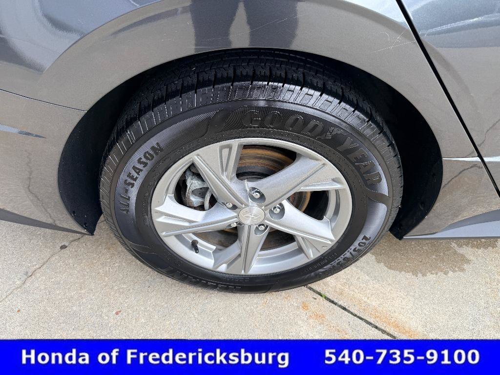 Used 2023 Hyundai Sonata SE FWD image 12