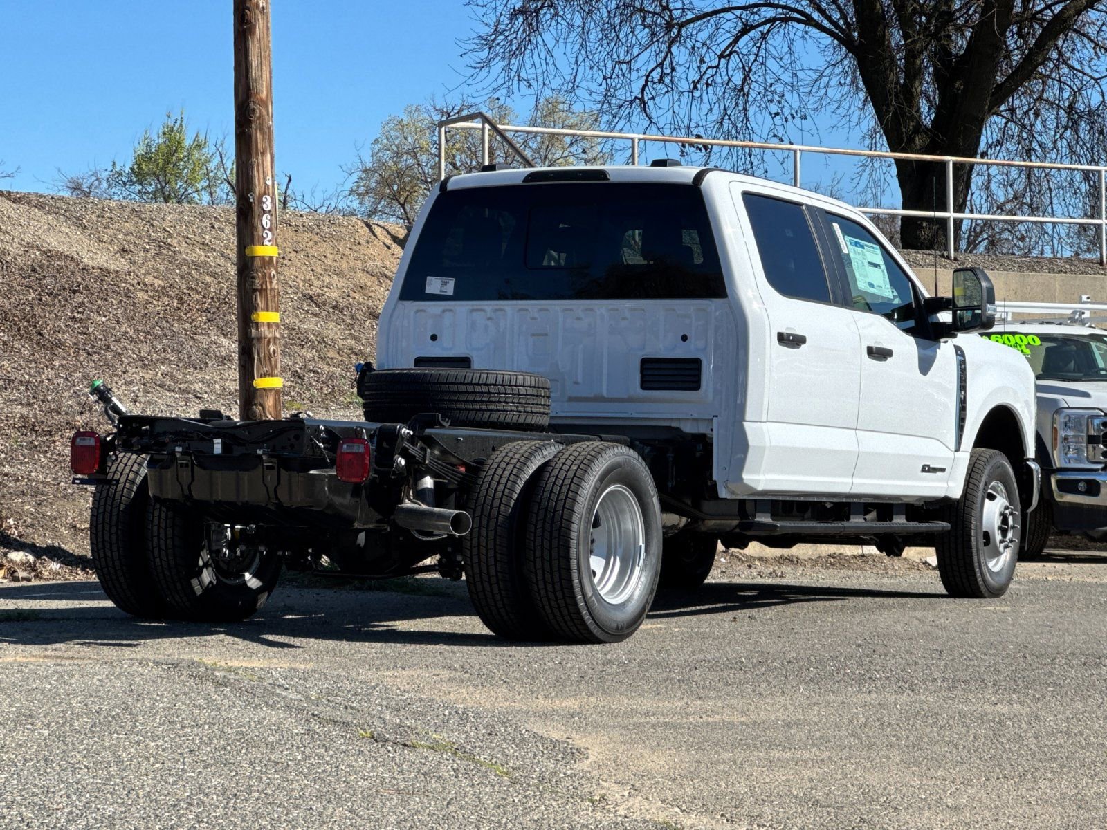 New 2026 Ford F350 XL w/ XL Chrome Package image 3