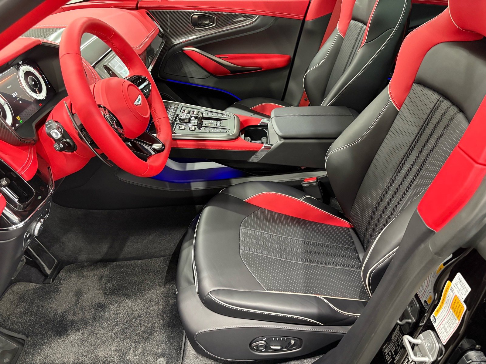 New 2025 Aston Martin DBX 707 image 17