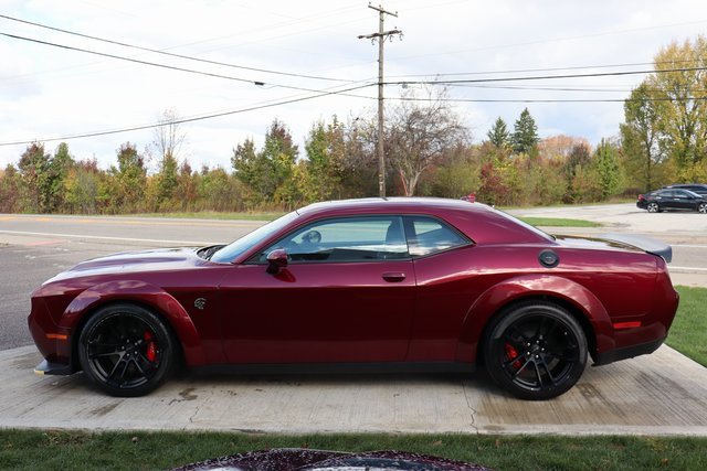 Used 2023 Dodge Challenger SRT Hellcat Widebody image 32