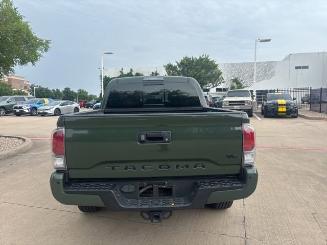 Used 2022 Toyota Tacoma TRD Off-Road w/ Technology Package AWD/4WD image 6