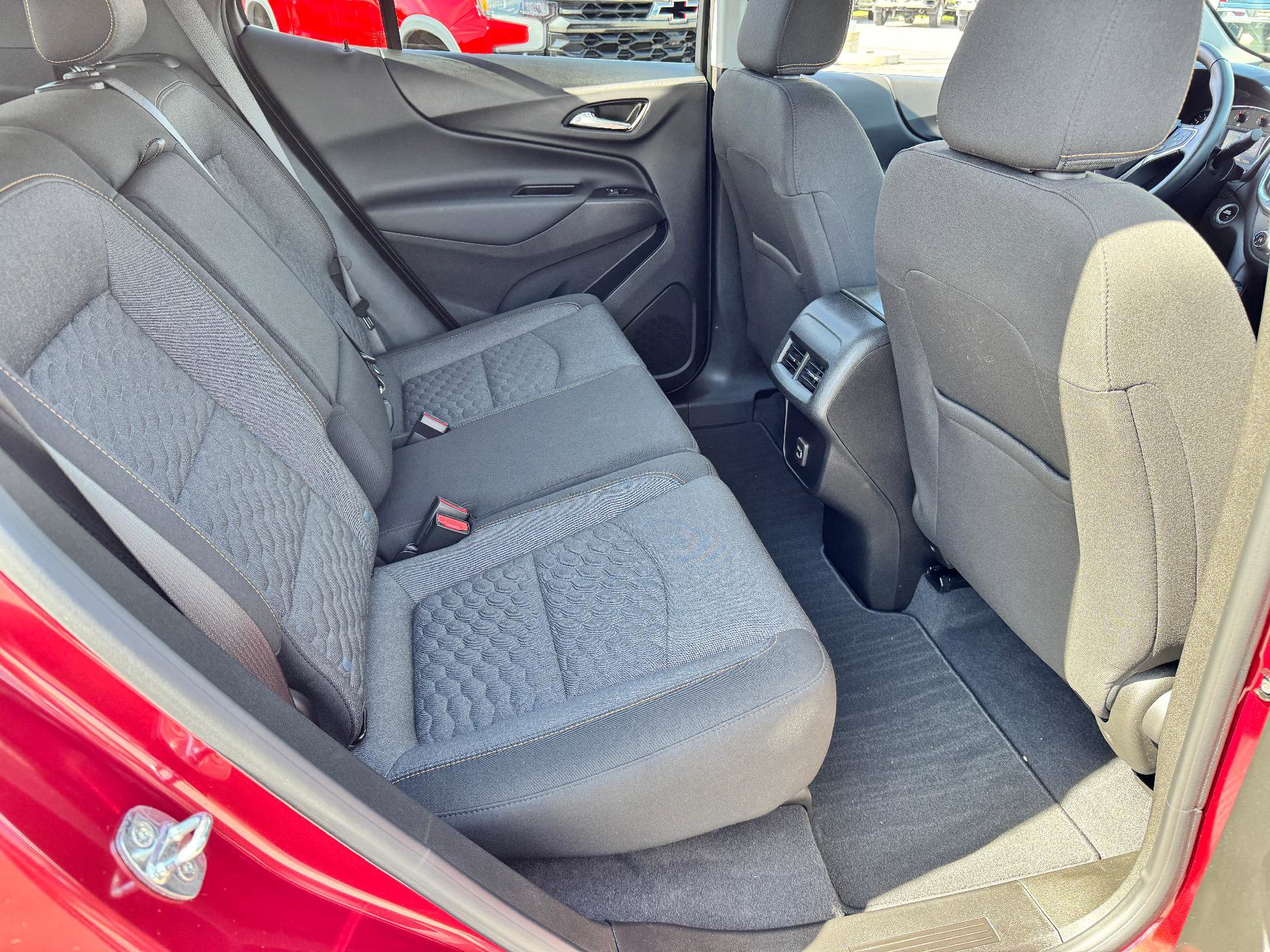 Used 2021 Chevrolet Equinox LT image 21