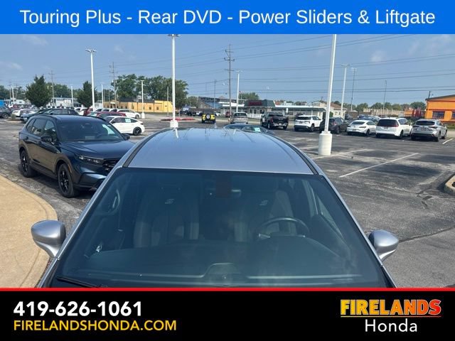 Used 2019 Chrysler Pacifica Touring Plus w/ S Appearance Package FWD image 9