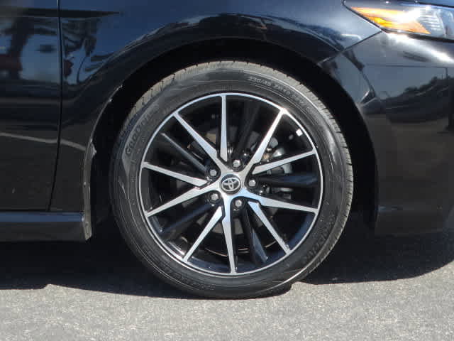 Certified 2024 Toyota Camry SE image 8