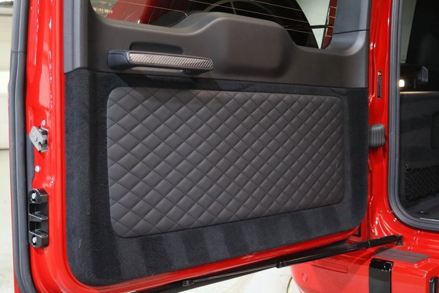 Used 2022 Mercedes-Benz G 550 image 28