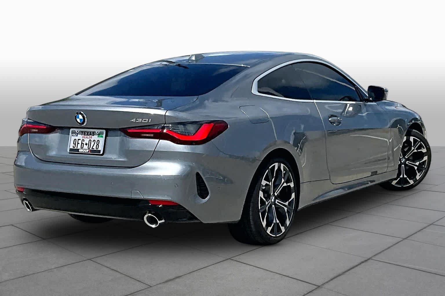 Used 2026 BMW 430i Coupe w/ Parking Assistance Package RWD image 12