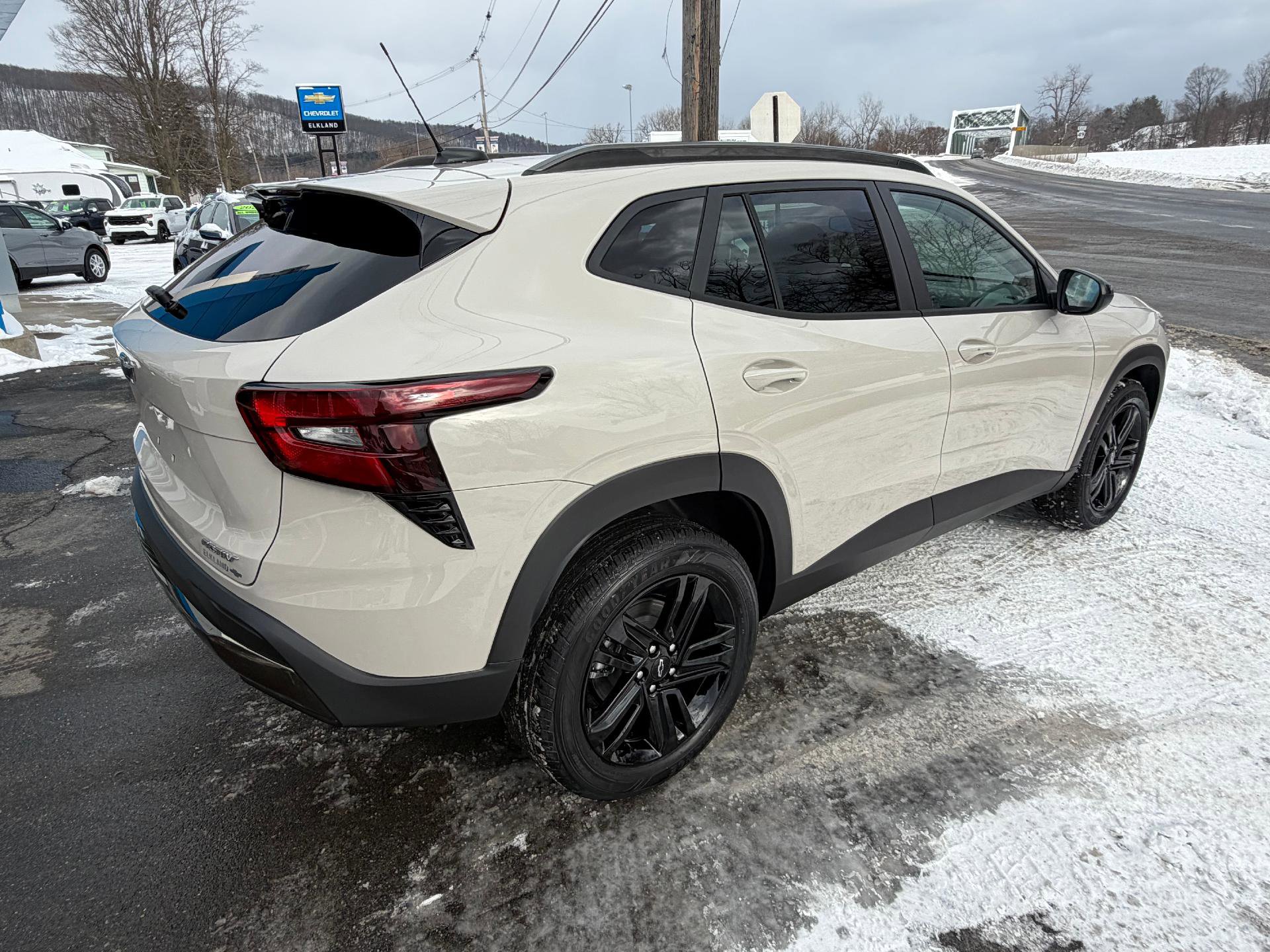 New 2026 Chevrolet Trax ACTIV image 8