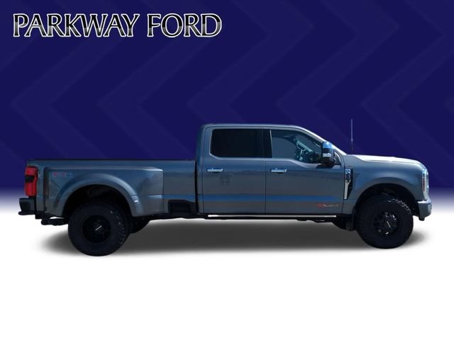 Used 2024 Ford F350 Platinum w/ FX4 Off-Road Package AWD/4WD image 6