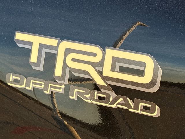 Used 2025 Toyota Tacoma TRD Off-Road AWD/4WD image 11