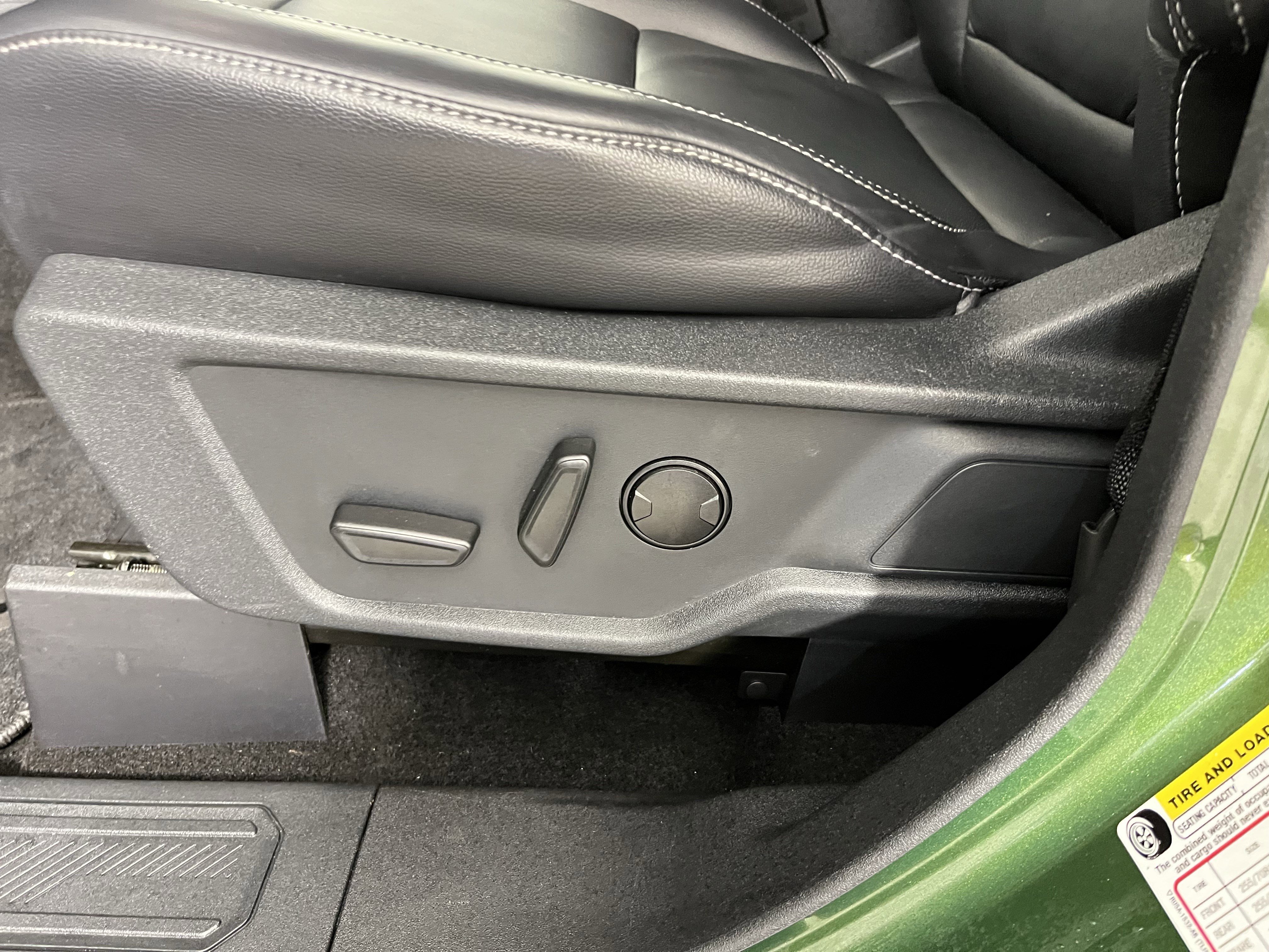 Used 2025 Ford Bronco Outer Banks image 15