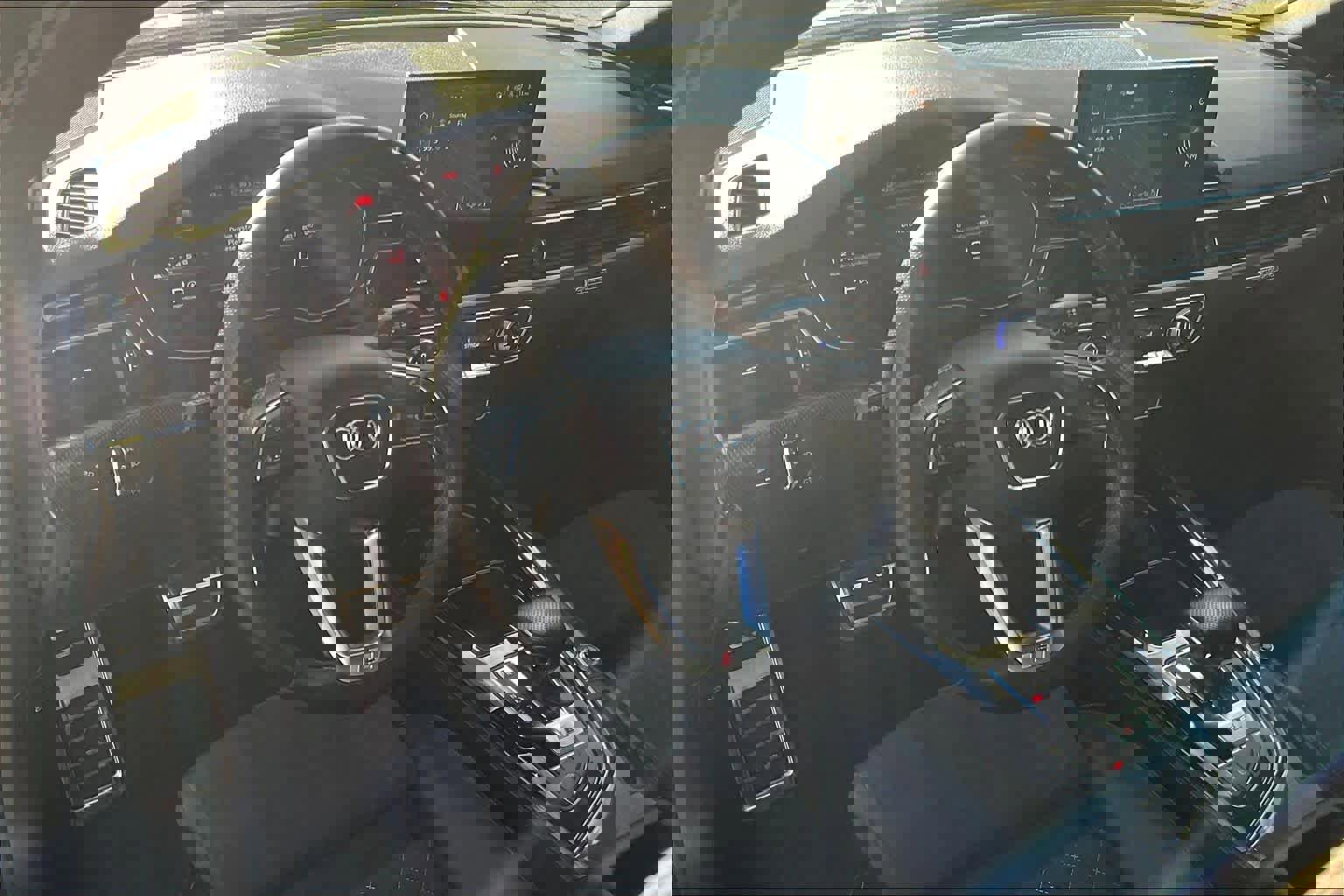 Used 2023 Audi S4 Premium Plus w/ Premium Plus Package image 15