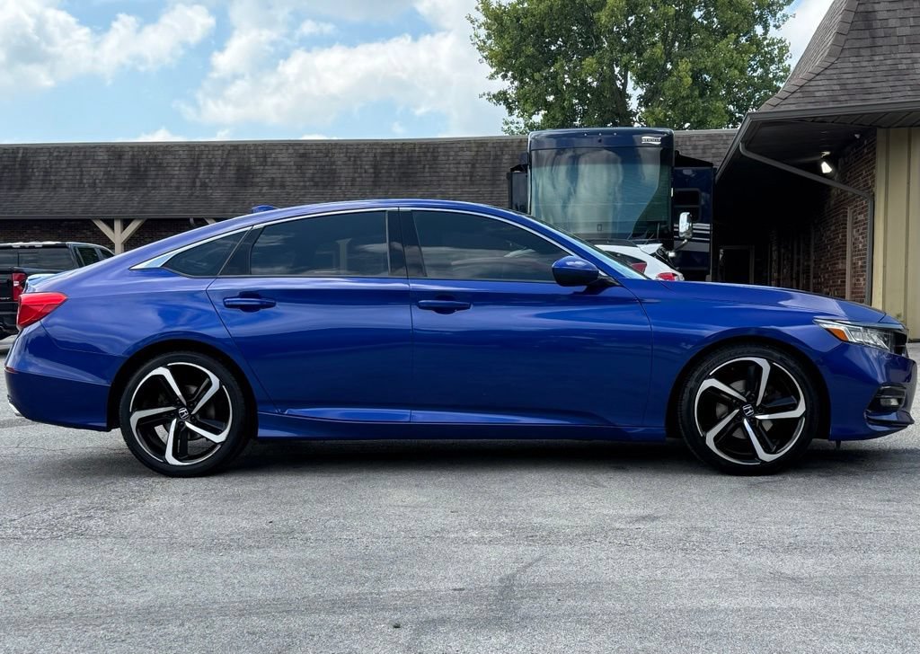 Used 2020 Honda Accord Sport image 6