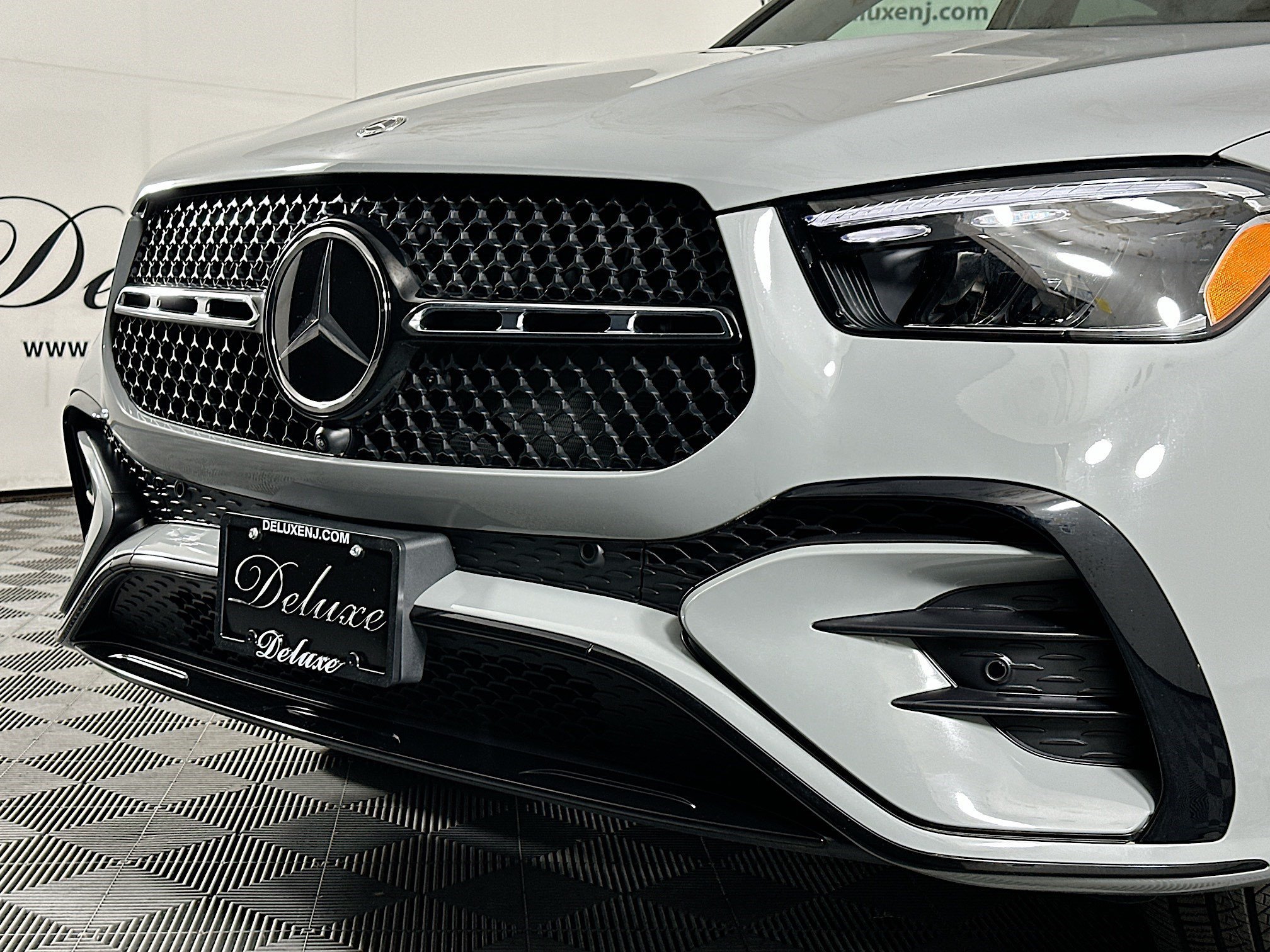 Used 2025 Mercedes-Benz GLE 450 4MATIC image 35