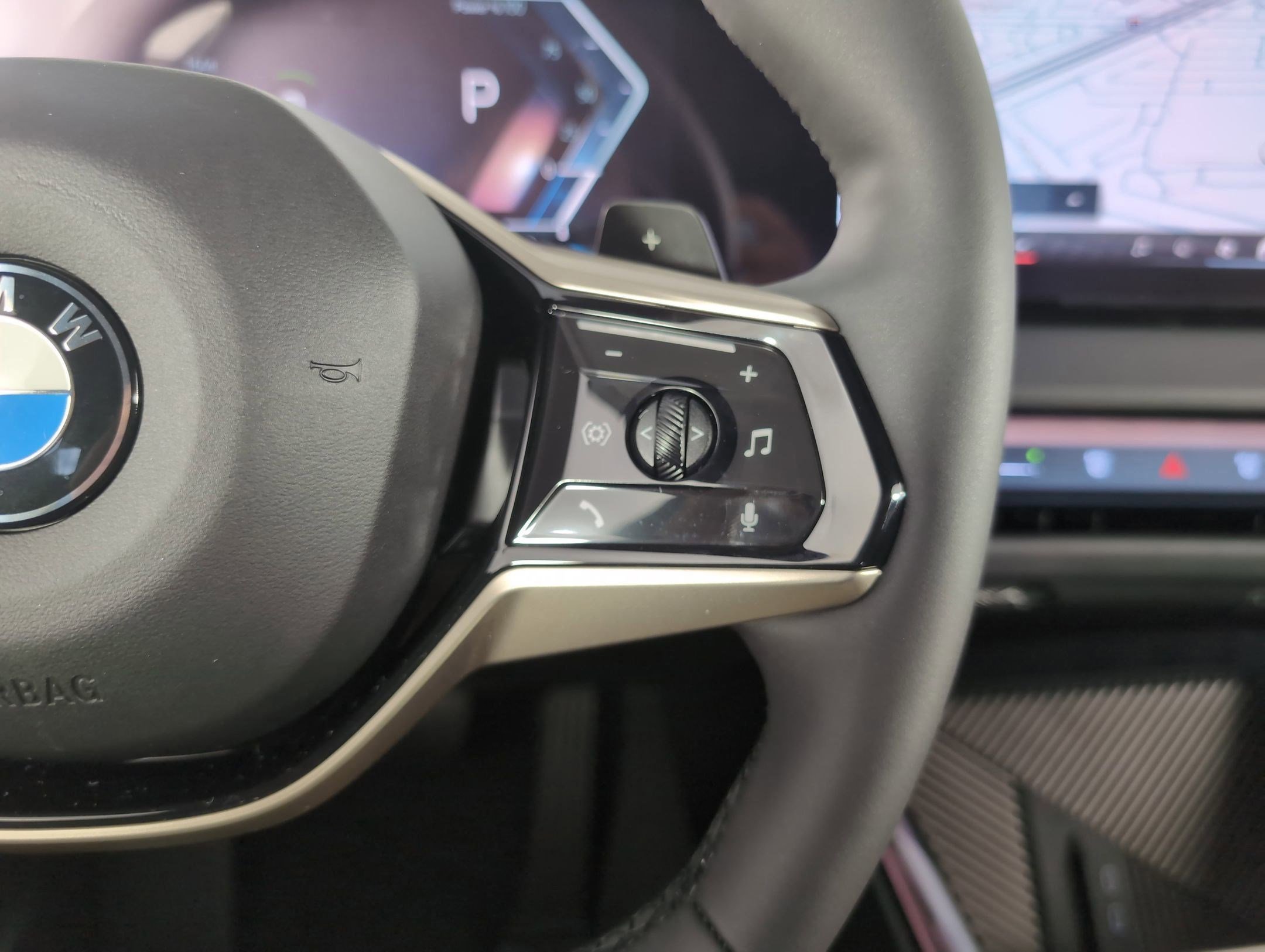 Used 2025 BMW X3 xDrive30i w/ Premium Package image 26