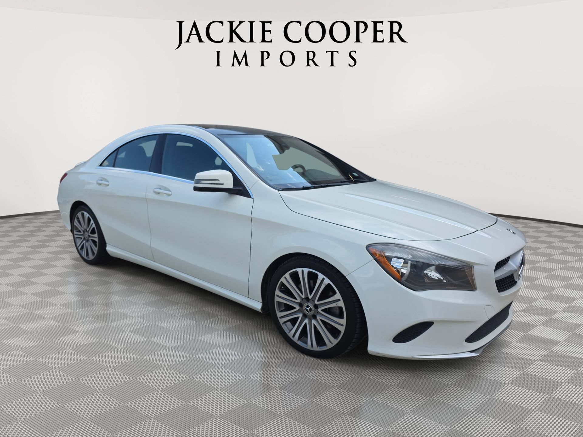 Used 2018 Mercedes-Benz CLA 250 image 3