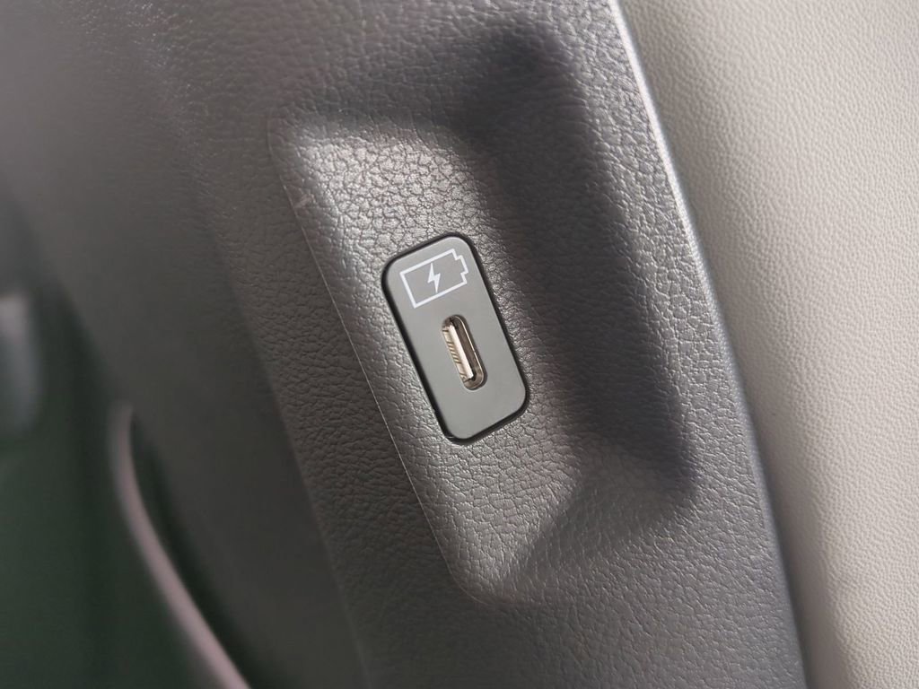 New 2026 Hyundai Santa Fe SEL image 18