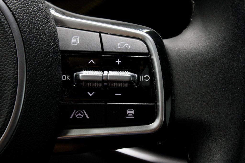 Used 2025 Kia Sorento S w/ Panoramic Sunroof Package image 31