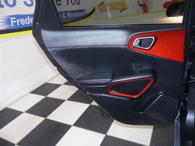 Used 2023 Kia Soul GT-Line FWD image 26
