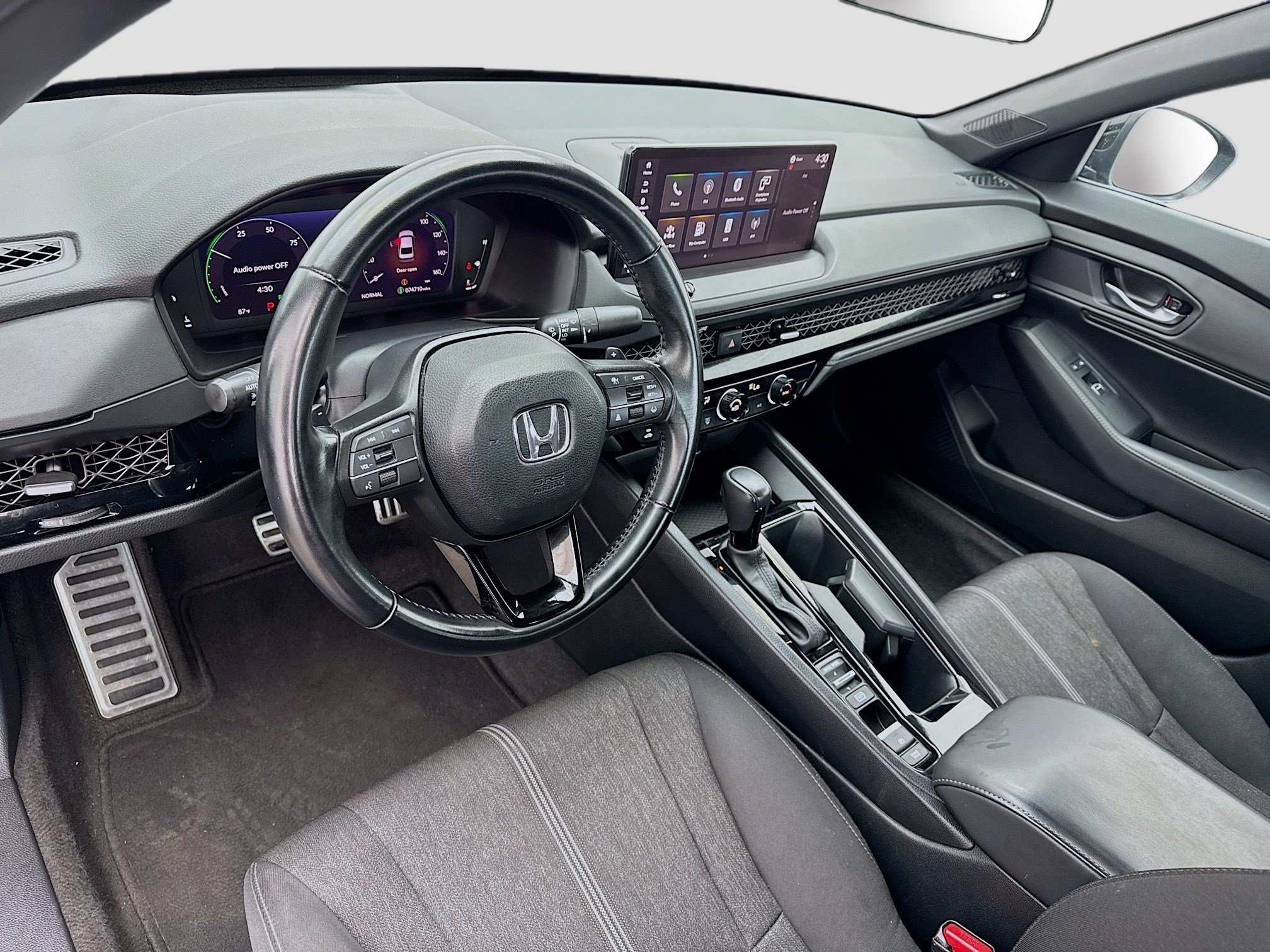 Used 2024 Honda Accord Sport image 7