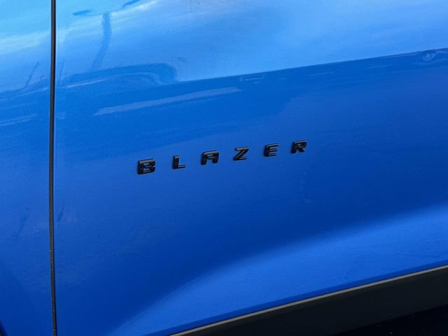Certified 2024 Chevrolet Blazer LT w/ Midnight/Sport Edition FWD image 29