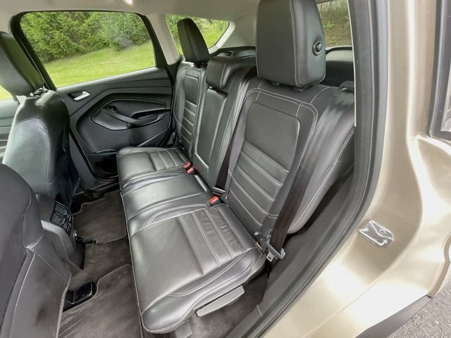 Used 2018 Ford Escape SEL w/ Canadian Touring Package AWD/4WD image 17