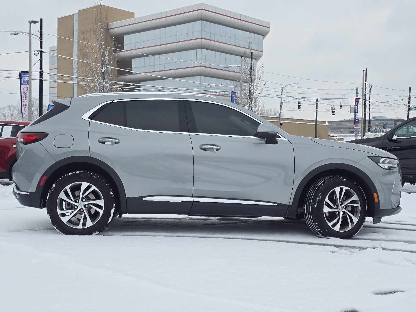 Used 2023 Buick Envision Essence image 24