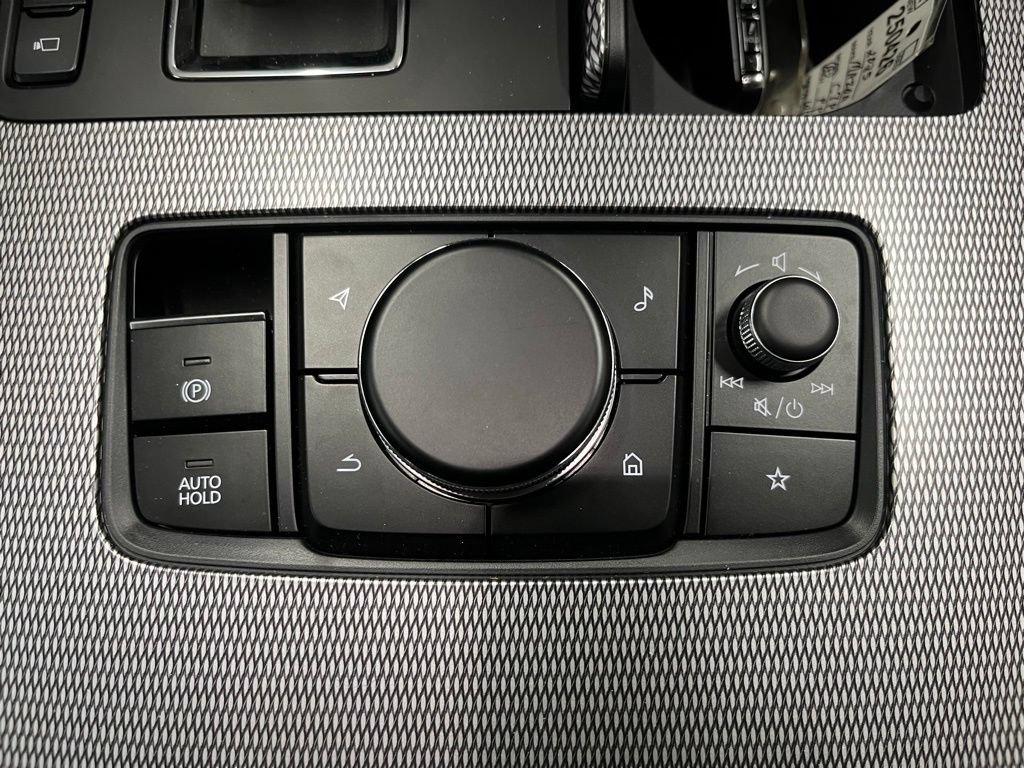 New 2025 MAZDA CX-70 Plug-In Hybrid w/ Premium Plus AWD/4WD image 14
