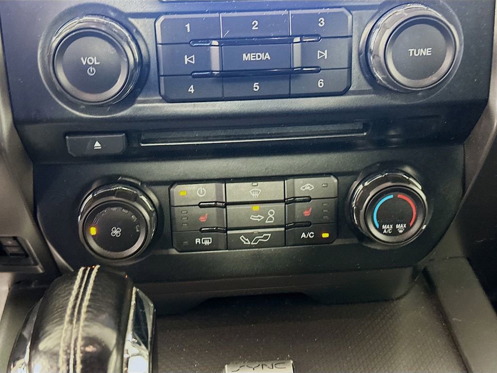 Used 2016 Ford F150 XLT w/ Equipment Group 302A Luxury image 15