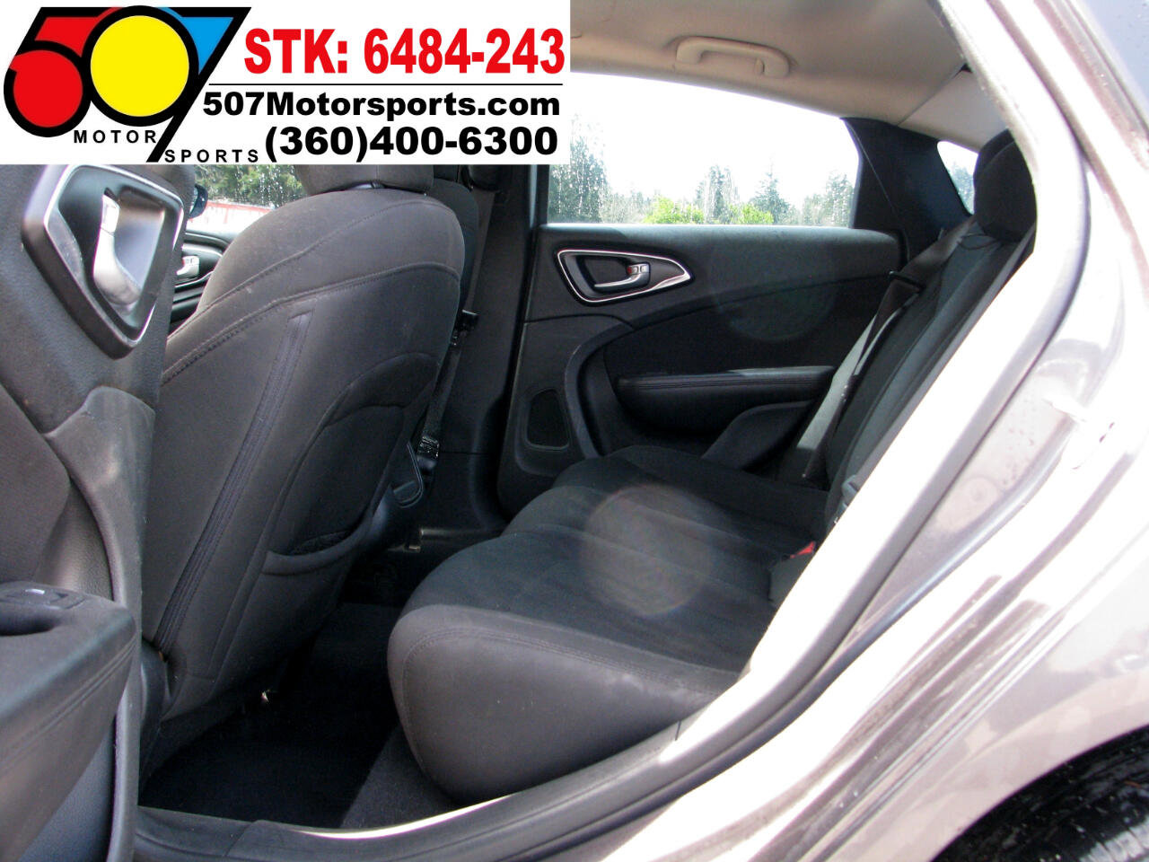 Used 2015 Chrysler 200 Limited w/ Convenience Group image 36