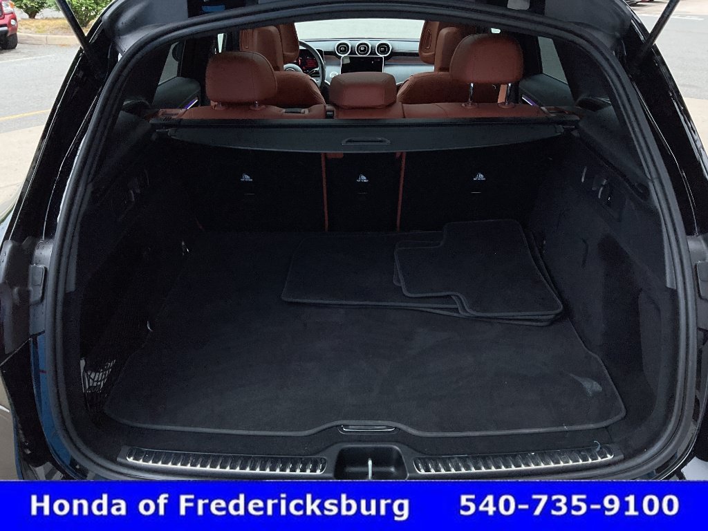Used 2025 Mercedes-Benz GLC 300 4MATIC image 20