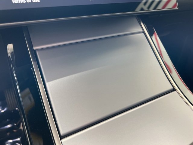 Used 2025 Land Rover Range Rover Evoque S image 23