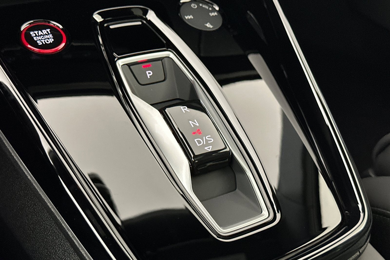 New 2026 Audi RS 3 image 20