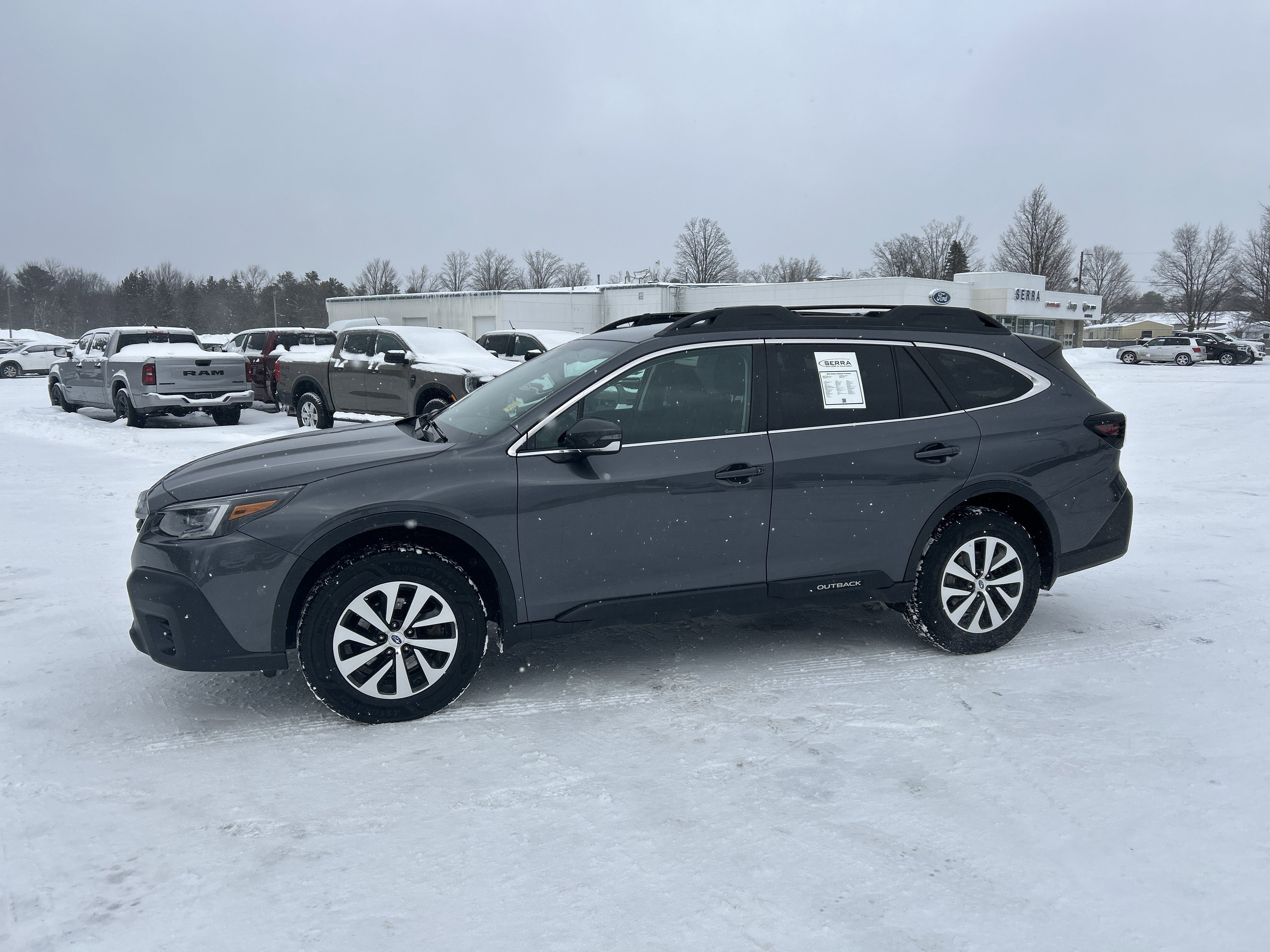 Used 2021 Subaru Outback Premium image 8