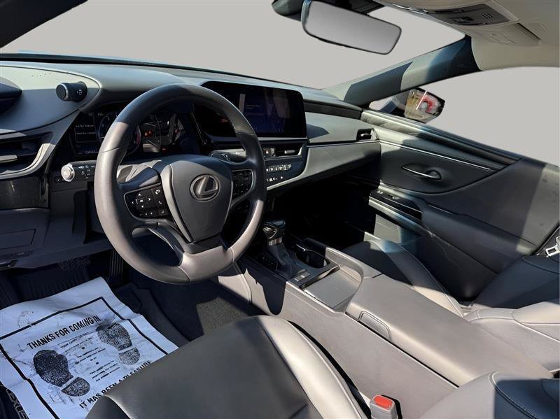 Used 2023 Lexus ES 350 w/ Premium Package FWD image 16