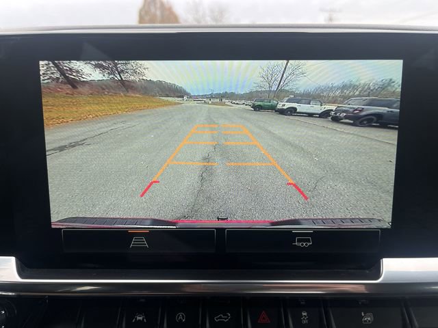 Used 2024 GMC Sierra 1500 Elevation image 24