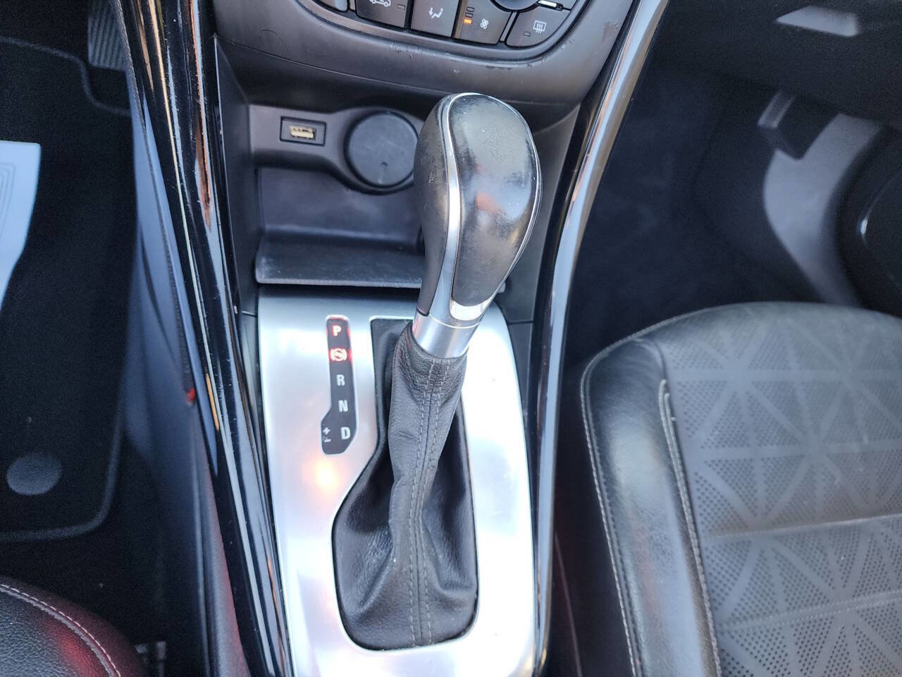 Used 2017 Buick Cascada Premium image 36