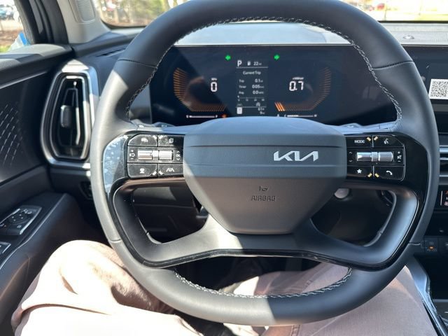 New 2026 Kia Sorento LX FWD image 40