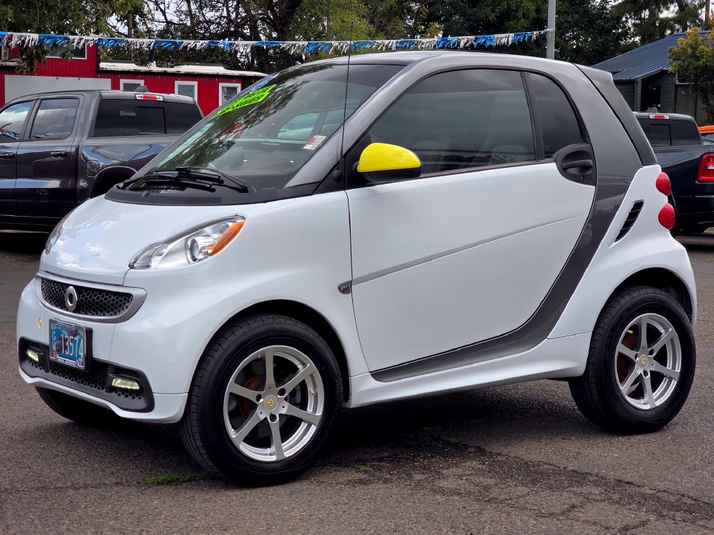 Used 2014 smart fortwo passion