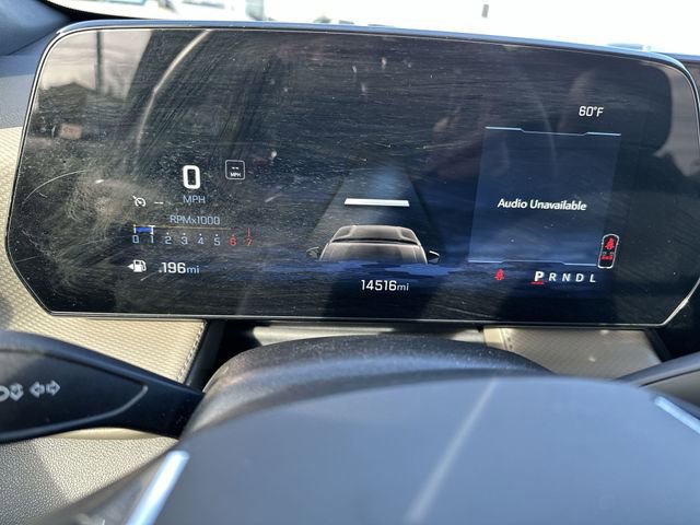 Used 2025 Chevrolet Equinox LT w/ Convenience Package II image 12