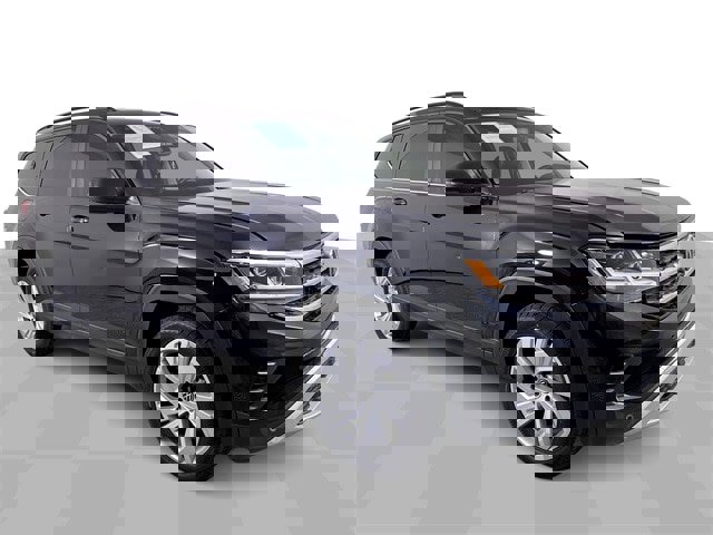 Used 2022 Volkswagen Atlas SE image 2