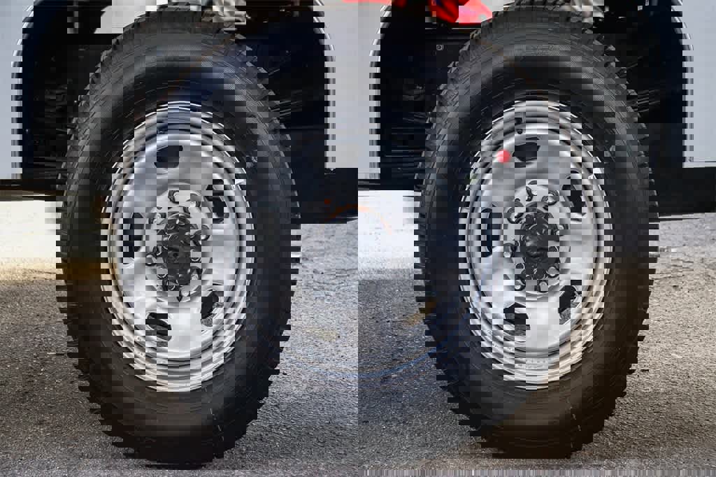 New 2026 Ford F350 XL w/ XL Chrome Package image 15